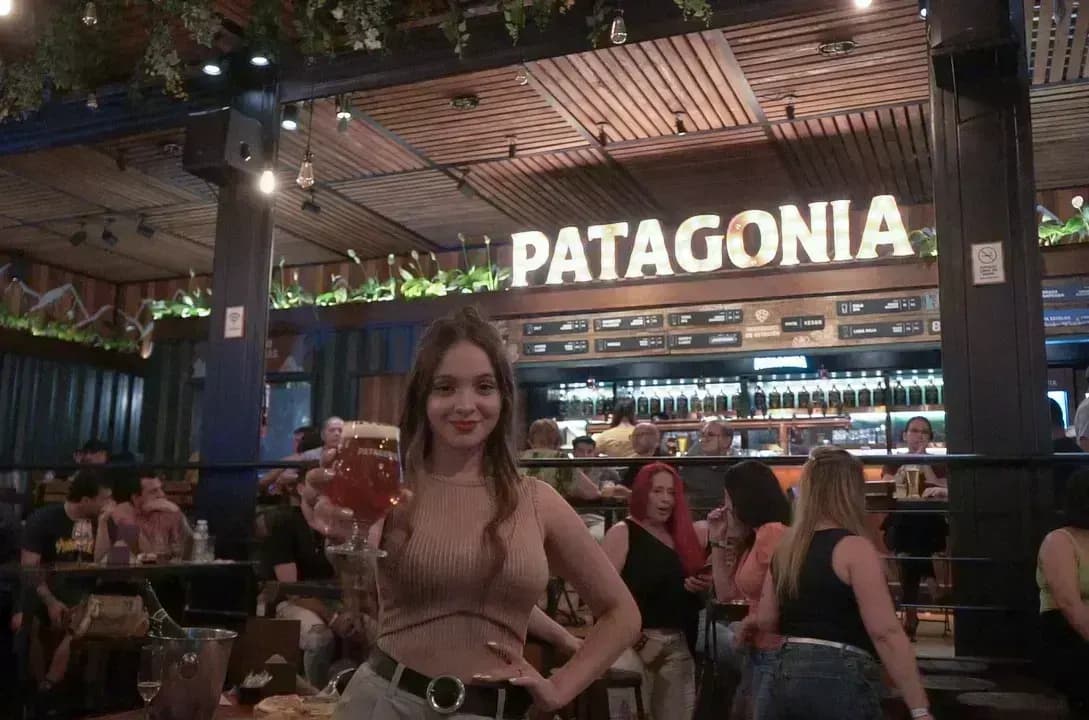 Restaurant owner 2